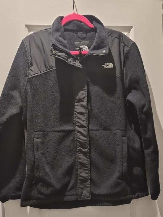 The North Face Jackets & Blazers - The North Face Black Fleece Jacket